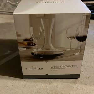 wine decanter